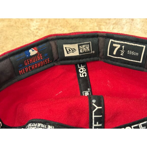 New Era 59Fifty New York Yankees Red Fitted Cap 7 1/2 - Picture 7 of 9